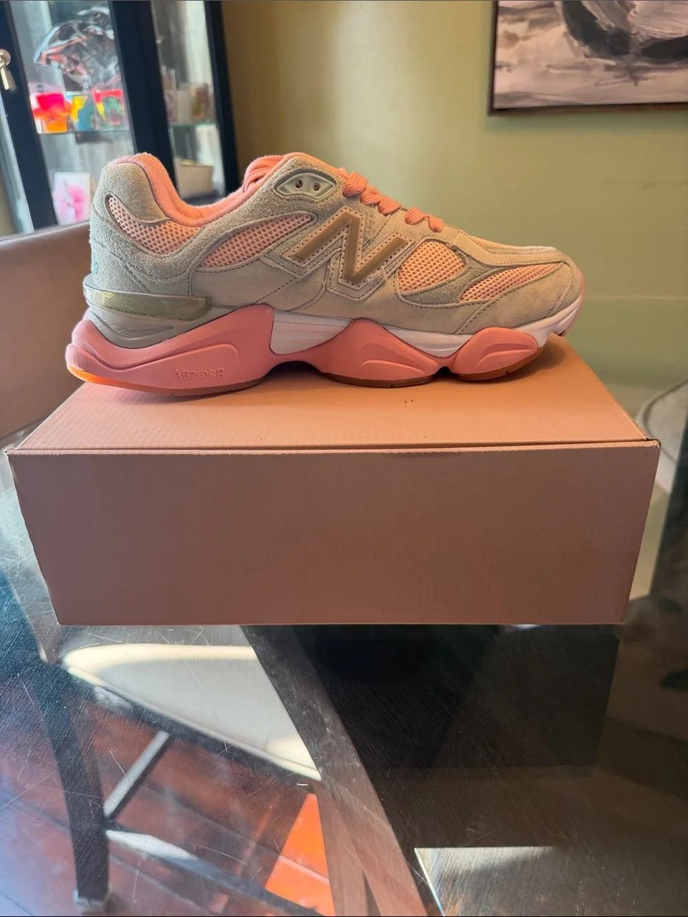 New Balance Women’s Cream & Pink Chunky Sneaker